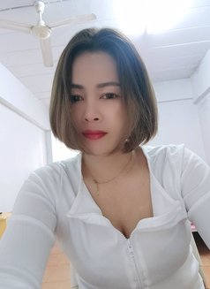 Nanny - escort in Bangkok Photo 2 of 4