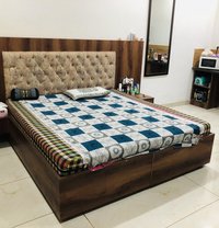 Nanny independent - Masajista in Chandigarh