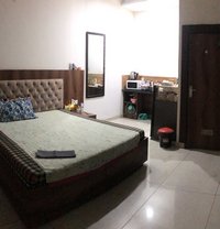Nanny - masseuse in Chandigarh