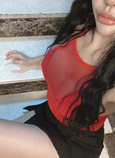 Nanny - escort in Ajmān Photo 8 of 8