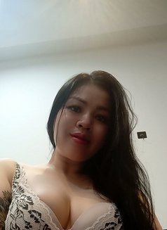 Nanny - masseuse in Al Manama Photo 4 of 4