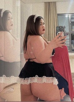 Nanny - masseuse in Dammam Photo 7 of 8