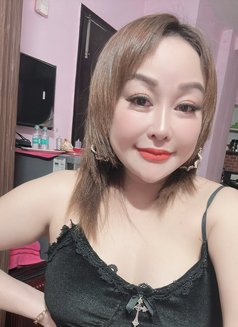 Nanny - escort in Gurgaon Photo 8 of 10