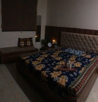 Nanny - masseuse in Punjab