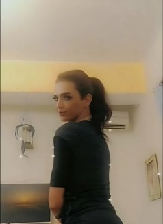 KOKO - Transsexual escort in Beirut Photo 10 of 16