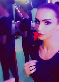 KOKO - Transsexual escort in Beirut Photo 11 of 16