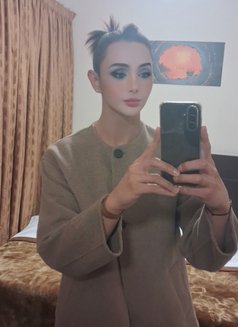 KOKO - Transsexual escort in Beirut Photo 15 of 16