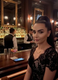 Karoline - Transsexual escort in Beirut Photo 23 of 23