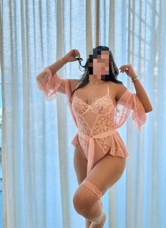 Nano Dubai full service - puta in Dubai Photo 5 of 13