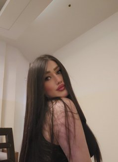 Tala - puta in Beirut Photo 4 of 7