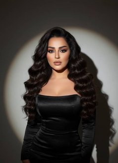 Nano - puta in Beirut Photo 3 of 4