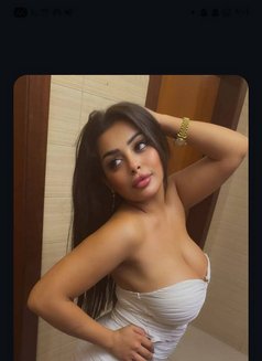 Nano - puta in Beirut Photo 4 of 4