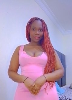 Naobi - puta in Khobar Photo 2 of 2