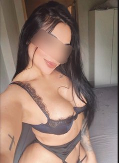 Naomi Dior - puta in Singapore Photo 7 of 7