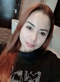 Naomi Filipina - puta in Dubai Photo 6 of 6