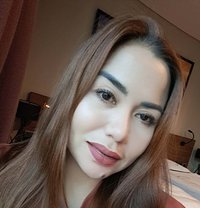 Naomi Filipina - puta in Dubai