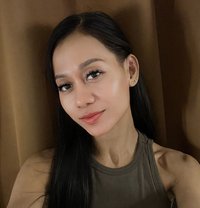 Naomi - puta in Jakarta