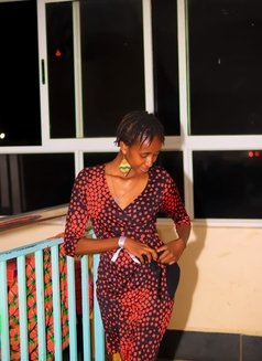 Naomi 🫦 - puta in Nairobi Photo 1 of 6