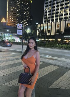Naomi *new in City* - puta in Johor Bahru Photo 2 of 15