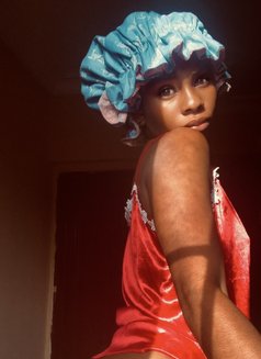Naomi - puta in Benin City Photo 4 of 4