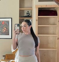 Naomi Pamela - escort in Leeds