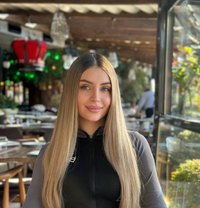 dubai female escort