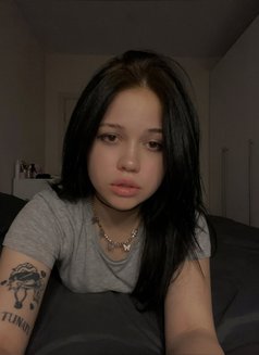 Naomi - escort in Dubai Photo 7 of 7