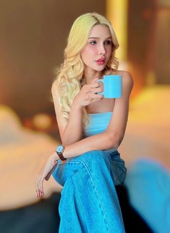 Ladyboy Escort in Bangkok Naomi - Acompañantes transexual in Bangkok Photo 3 of 11