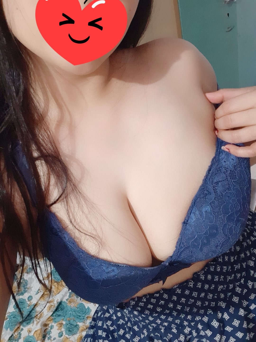 Napah Cam Show, Thai escort in Hyderabad