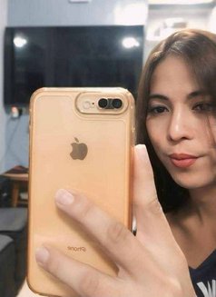 Napzy - Transsexual escort in Taipei Photo 2 of 4