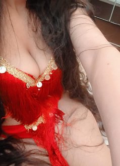 Nara - escort in Beirut Photo 5 of 7