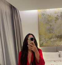 Naren Dubai full service - puta in Dubai