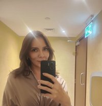 Narges - puta in Muscat