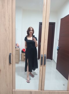 Narges - escort in Muscat Photo 5 of 5