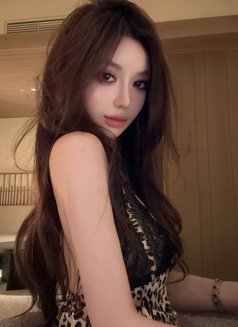 Nari - escort in Taipei Photo 4 of 7