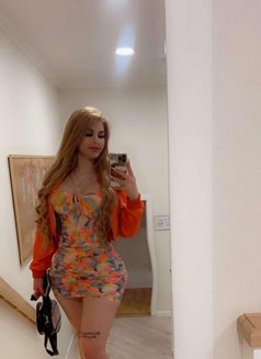 Narin - puta in Baku Photo 28 of 30