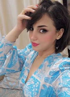 Narjis - escort in Dubai Photo 3 of 7