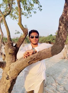 Naser753 - Male escort in Dhaka Photo 2 of 3