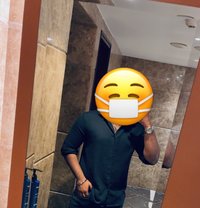 Naslen - Acompañantes masculino in Chennai