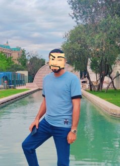 Nasser - Male escort in Nizwa Photo 1 of 1