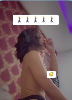 Nassie - Transsexual escort in Kuwait Photo 5 of 14