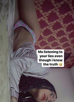 Nassie - Transsexual escort in Kuwait Photo 14 of 14