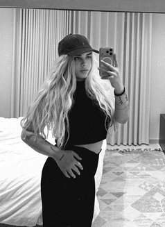 Nastia - escort in Riyadh Photo 2 of 2