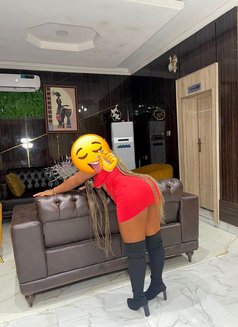 Sheila - puta in Abuja Photo 1 of 4