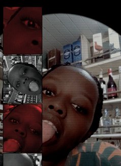 Nasty Videos & Company for Papa - puta in Nairobi Photo 4 of 4