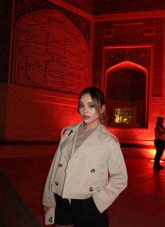 Nastya 19 Student - puta in Dubai Photo 2 of 12