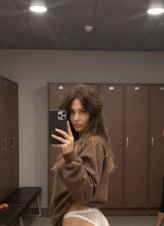 Nastya Pro Massage - escort in Dubai Photo 1 of 15