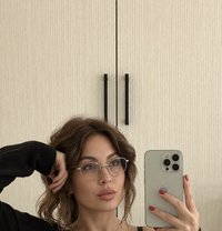 Nastya Pro Massage - puta in Dubai
