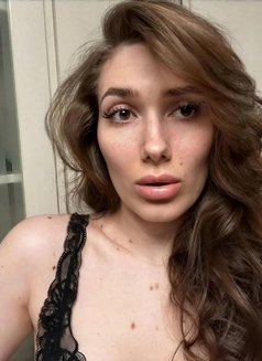 Nastya - escort in Hong Kong Photo 5 of 9