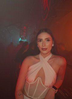 Nastya - escort in Hong Kong Photo 6 of 9